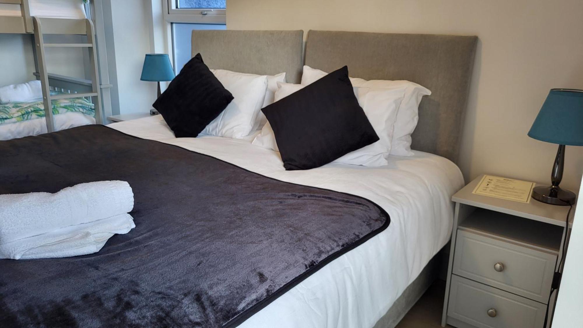 Trivia House Hostel Swanlinbar Εξωτερικό φωτογραφία